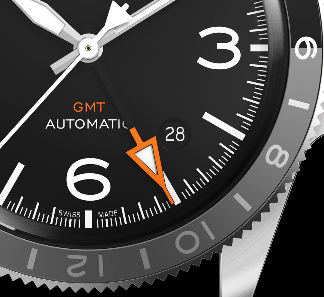 SG-FACE_BRV2-93-GMT_DIAL-CLOSE-UP