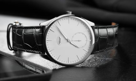 Parmigiani Fleurier Tonda 1950 Steel Silver Dial Review