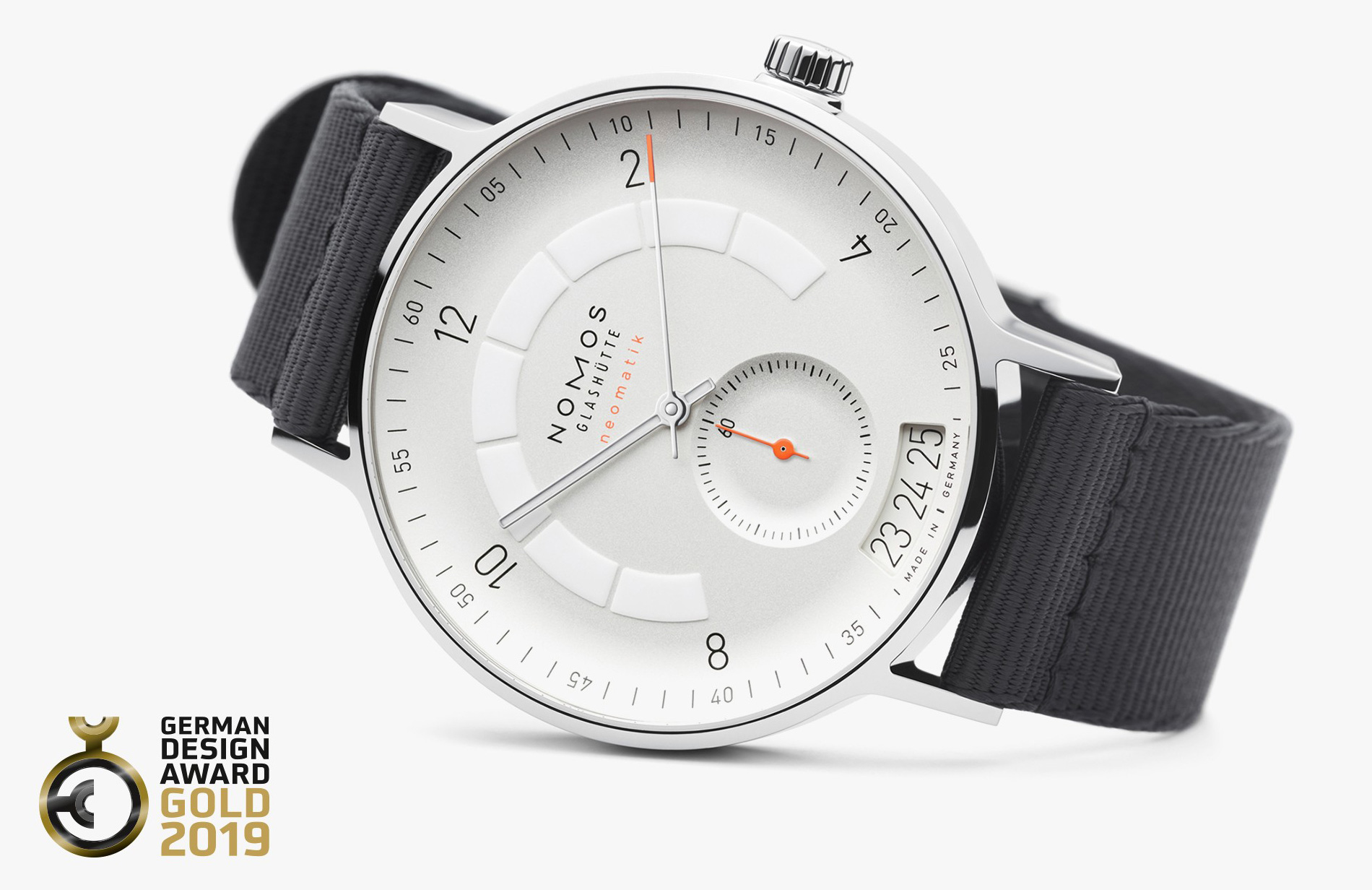 Gold for Autobahn from NOMOS Glashütte