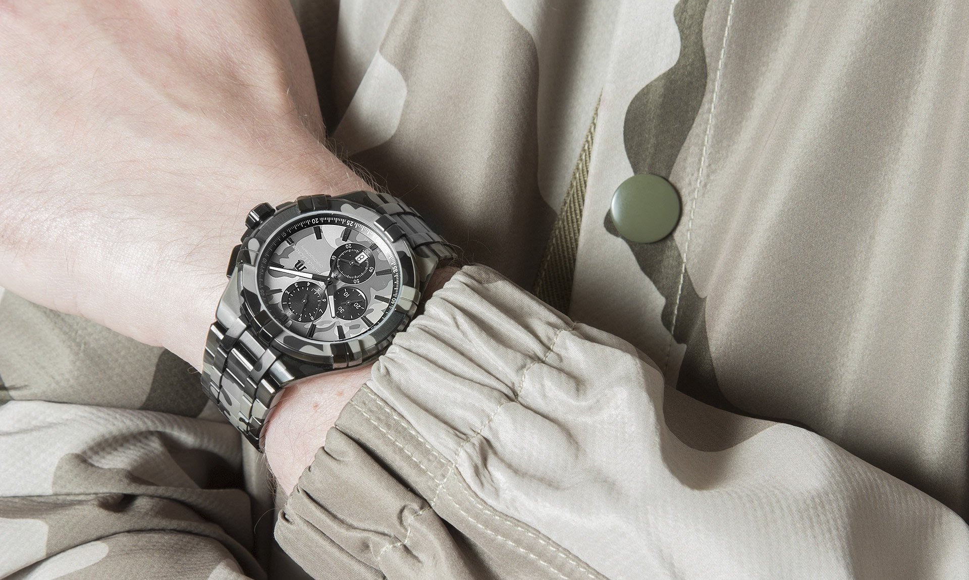 AIKON QUARTZ CHRONO 44 MM CAMOUFLAGE: AN EVERYDAY ALLY TO FACE OFF IN THE URBAN JUNGLE!