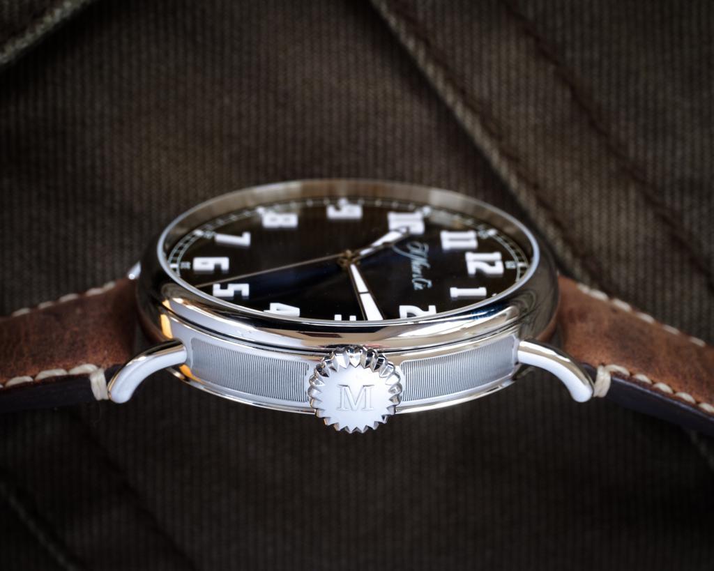 H. Moser & Cie. Heritage Centre Seconds Funky Blue
